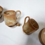 Série de 8 tasses et sous tasses vintage en grès