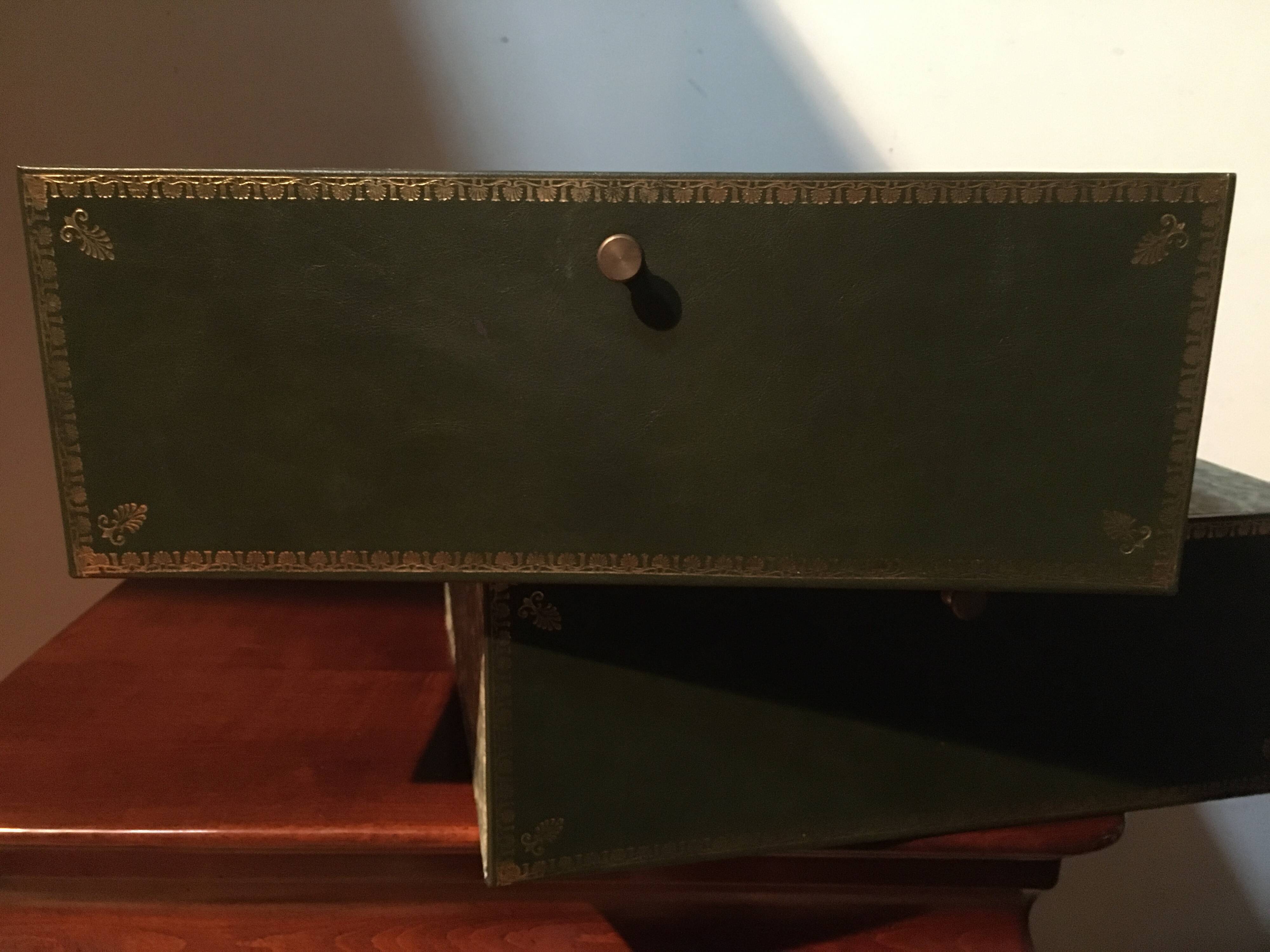 Notary's cardboard box in mahogany-colored cherry wood "Félix Monge"