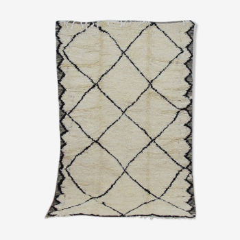 Berber carpet beni ouarain 238 x 150 cm