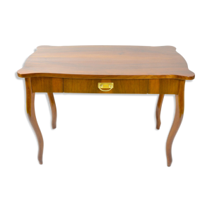 table à manger en noyer