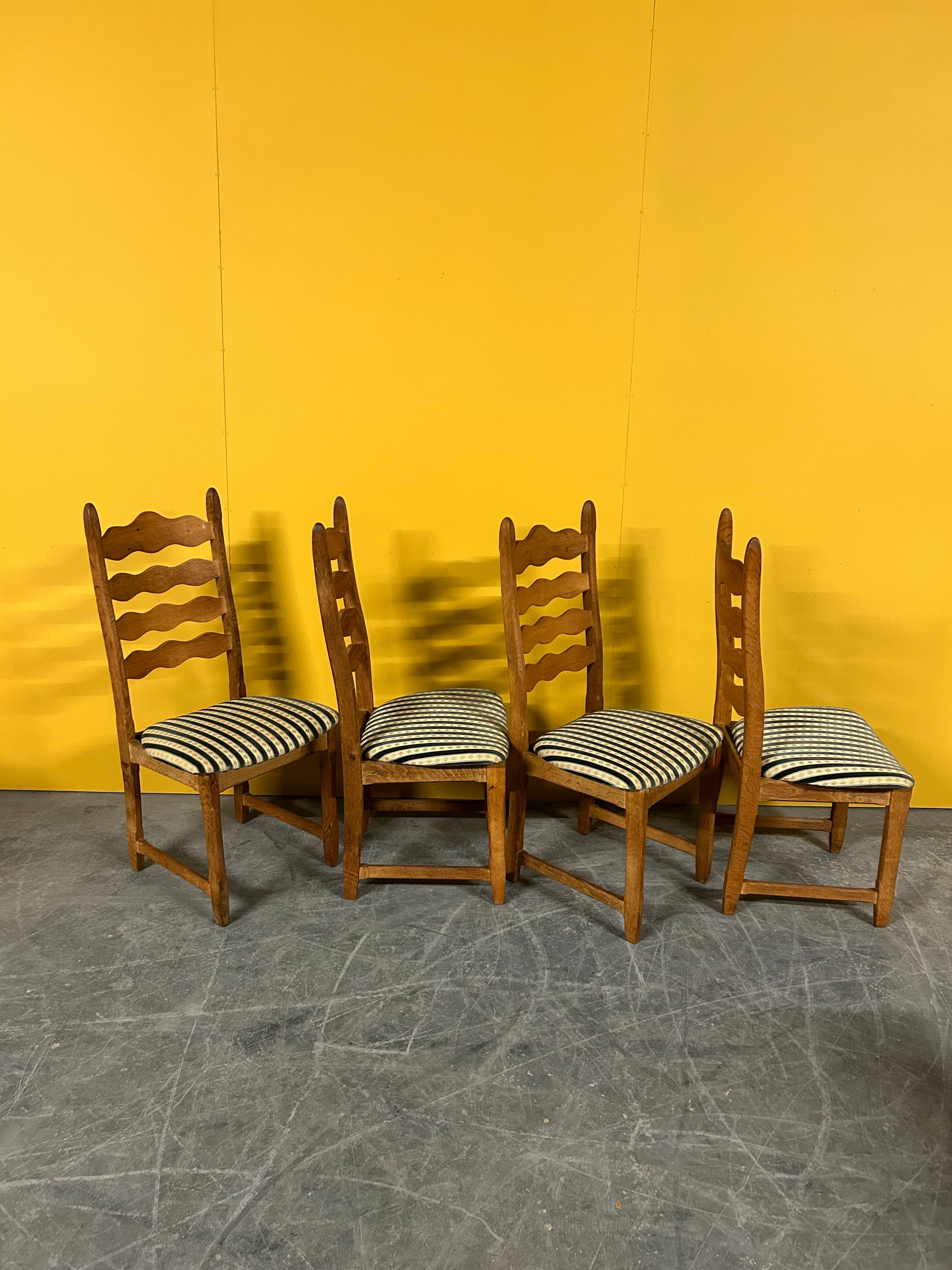 Set of 4 vintage oak dining chairs