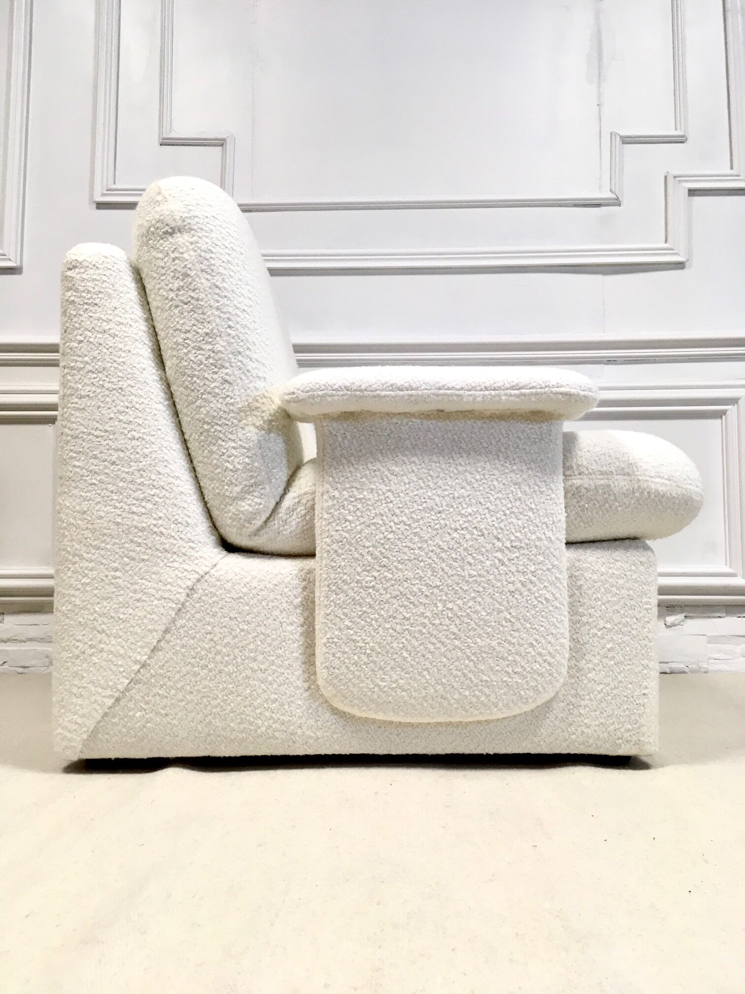 Fauteuil vintage en laine bouclée