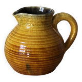 Accolay ceramic pitcher