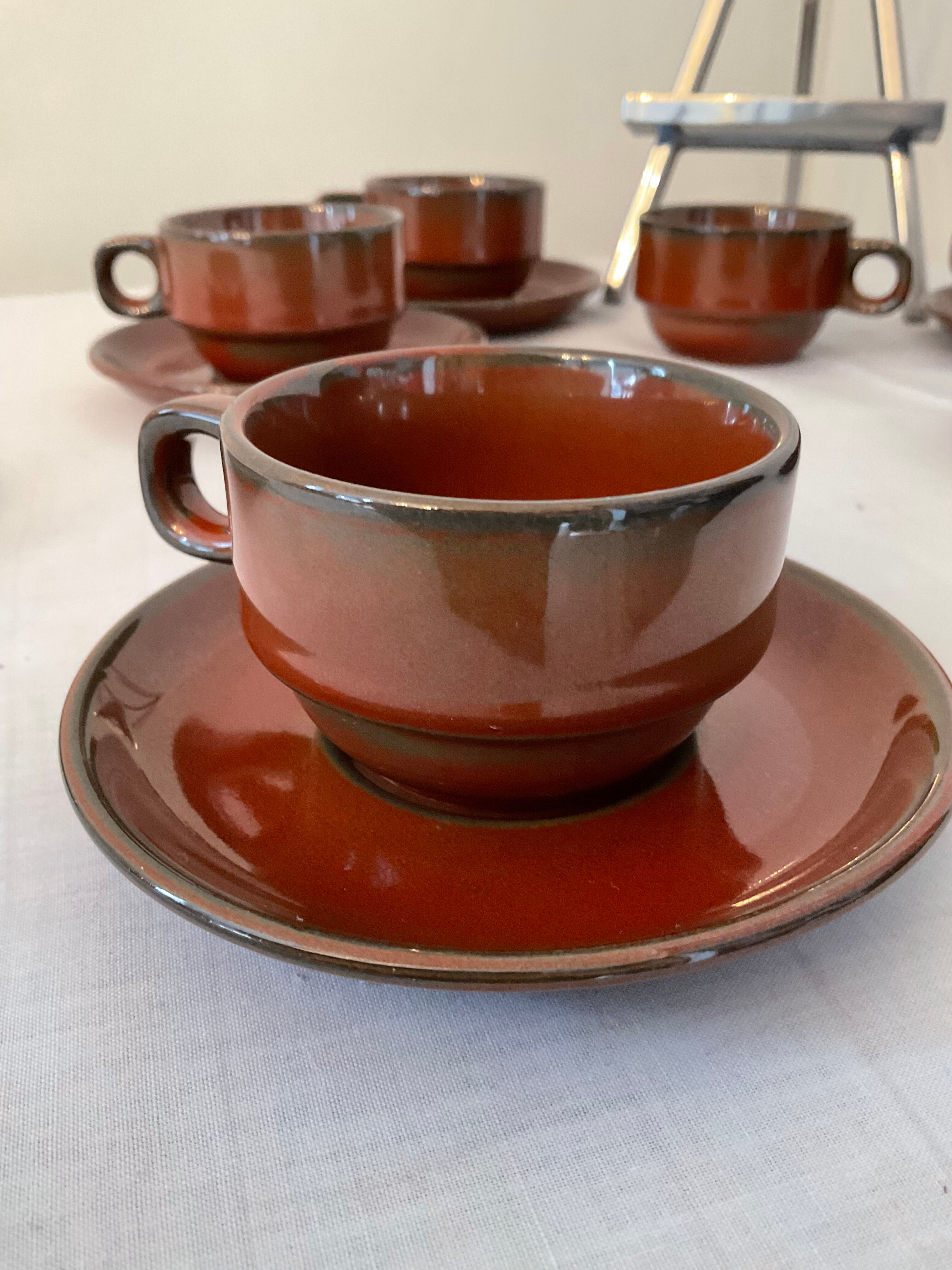 Vintage coffee set in enamelled ceramic 70s