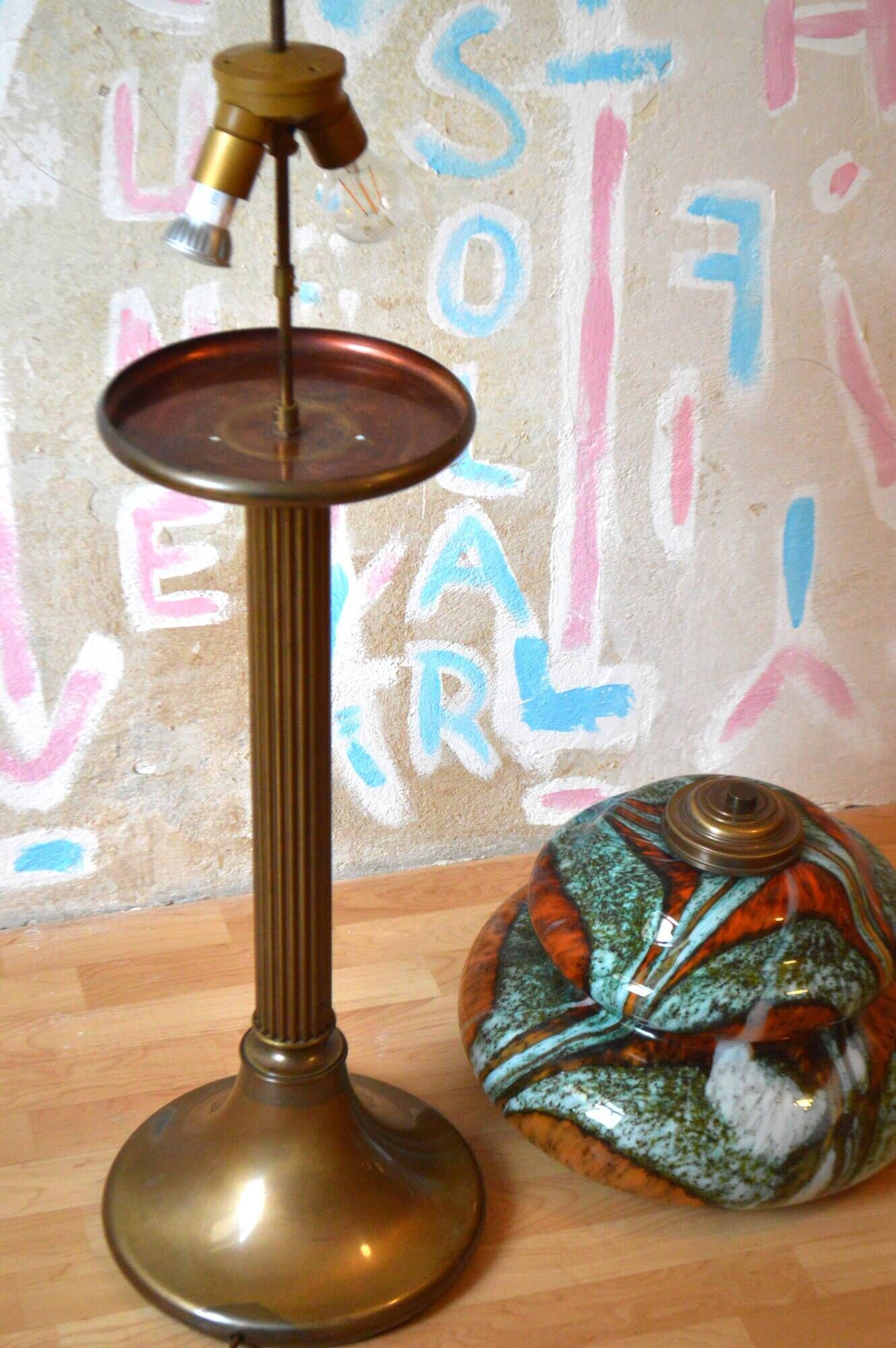 Art Nouveau design lamp from the 60s in Murano glass