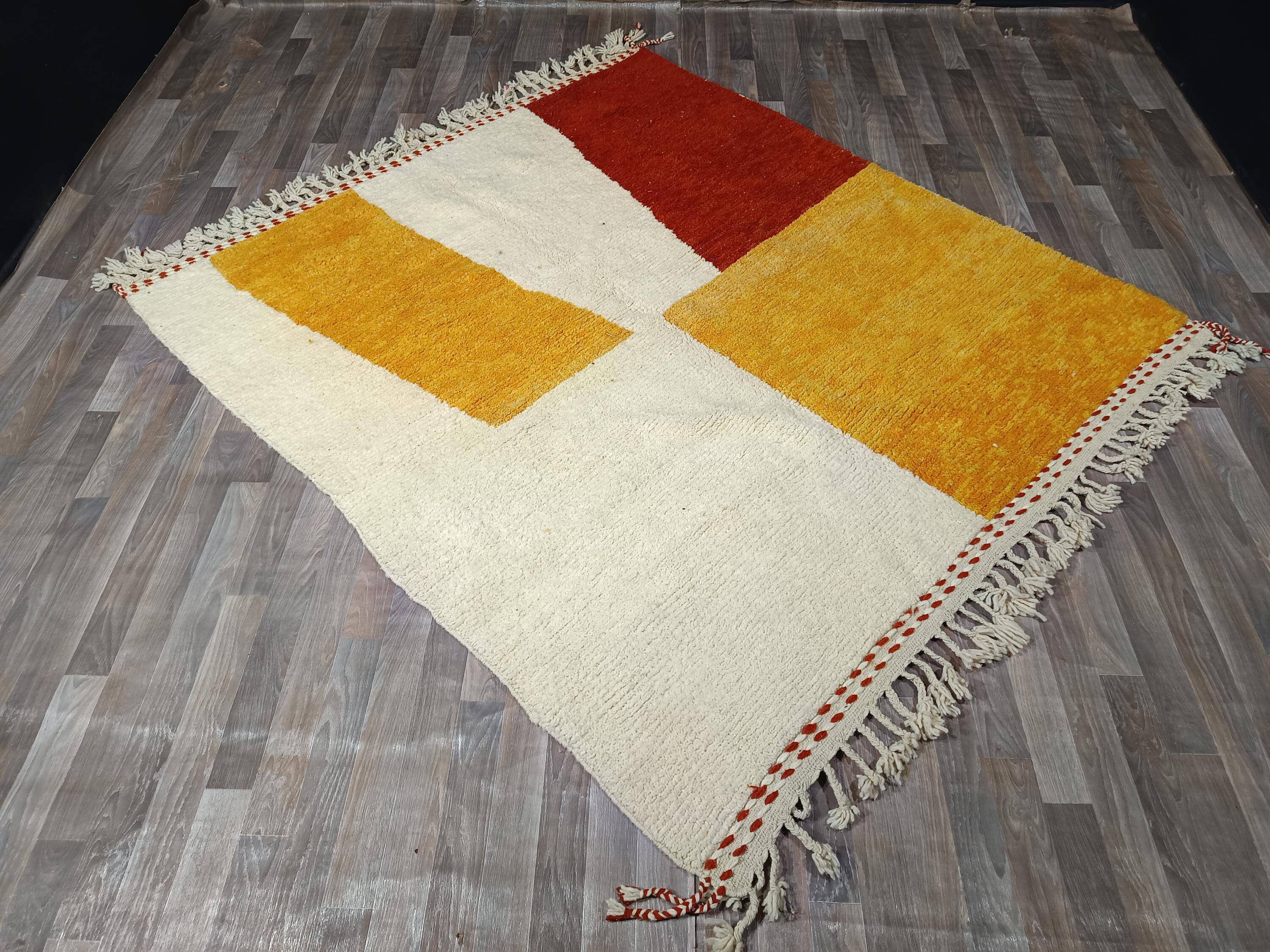 Berber rug natural wool Morocco 3 x 2 m
