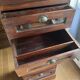 Semainier en bois exotique – Style industriel vintage
