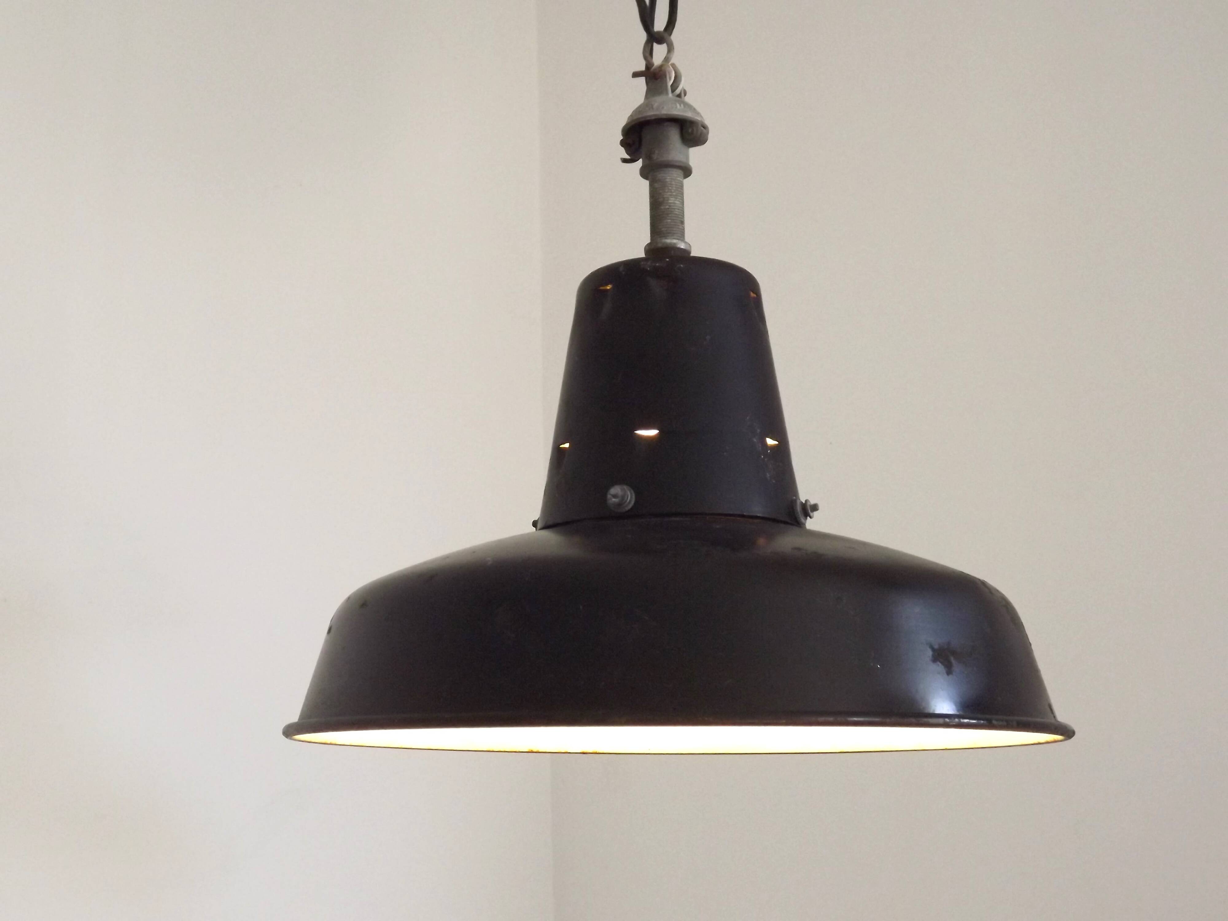Enameled pendant workshop “reflecto-lux” hanging light, 1950s france
