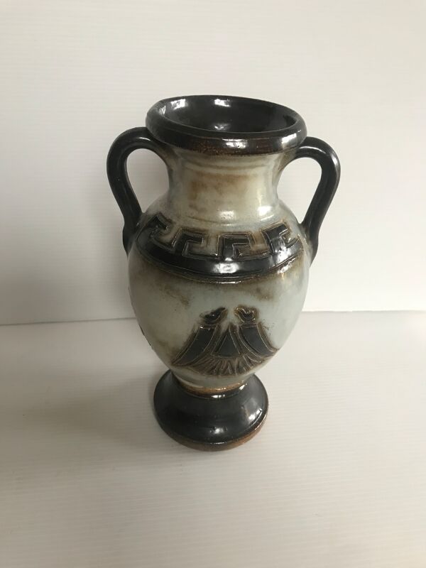 Vase amphore en grès signé Guérin