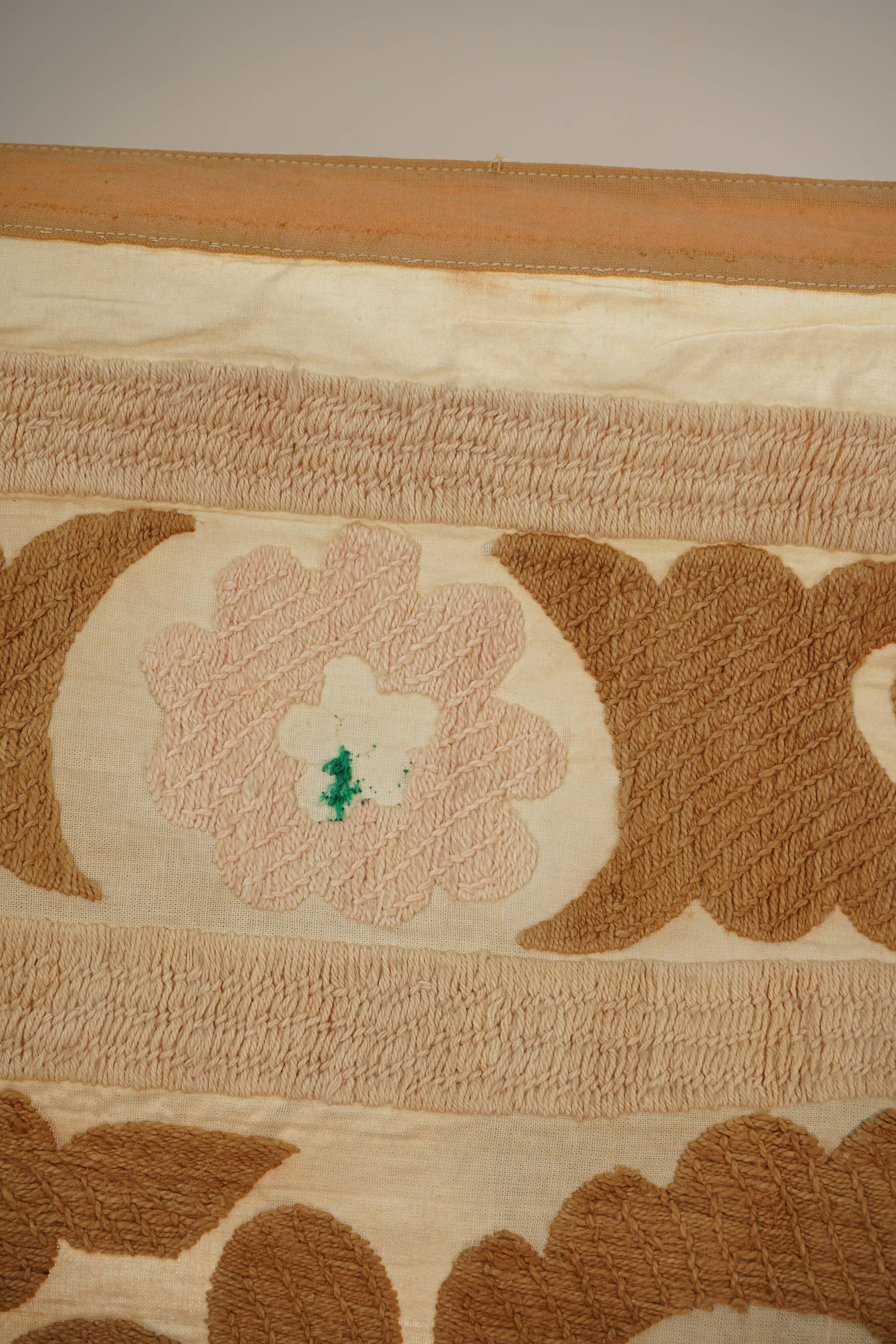 Vintage Turkish hand-knotted rug 118x128 cm