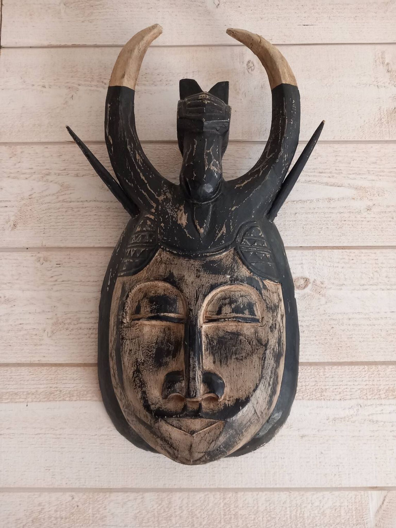 Masque ethnique/tribal en bois