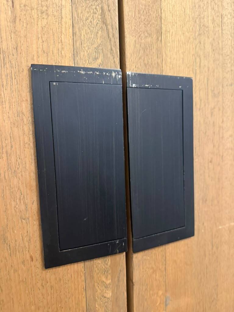 Chinese wardrobe AMPM in solid oak