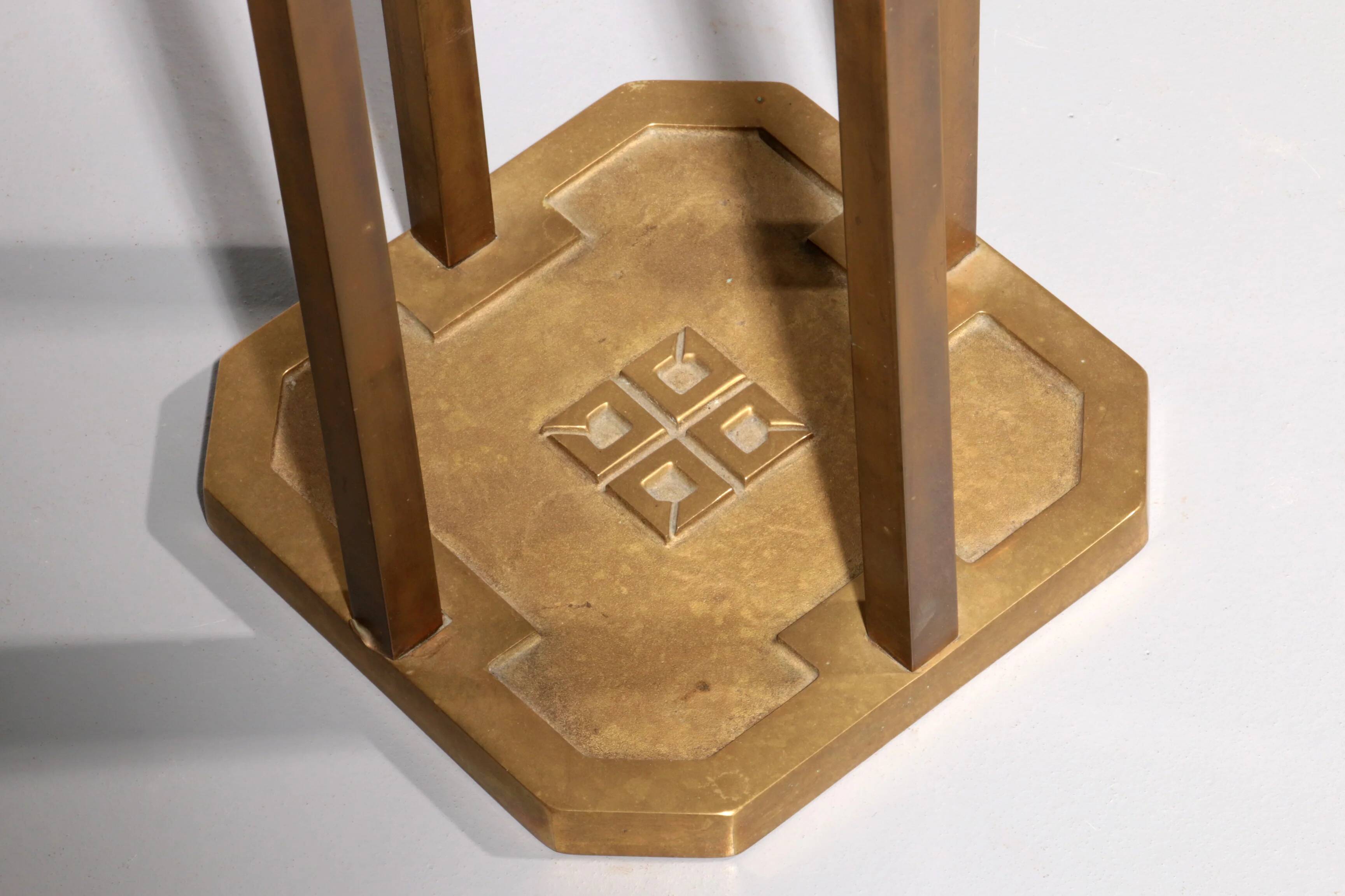 Rare Peter Ghyczy T18 console tables, 1970s design (73 cm high.)