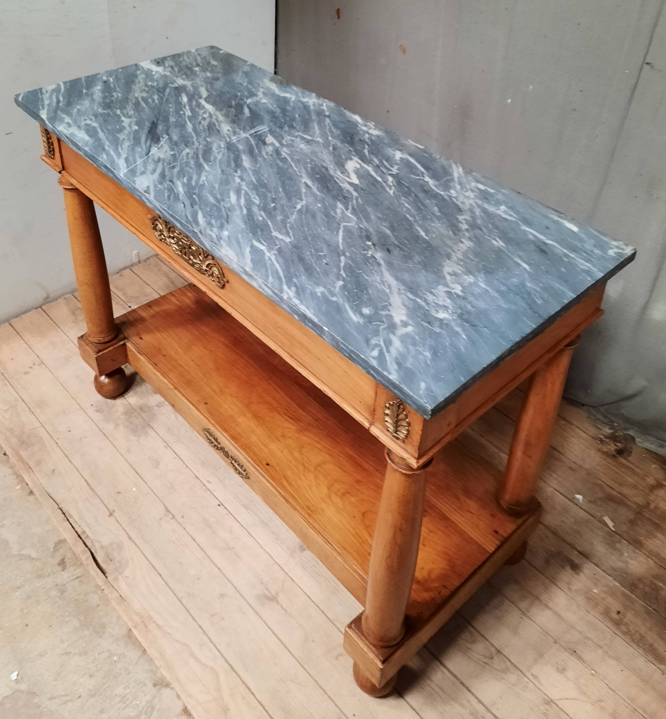 Console empire à colonnes