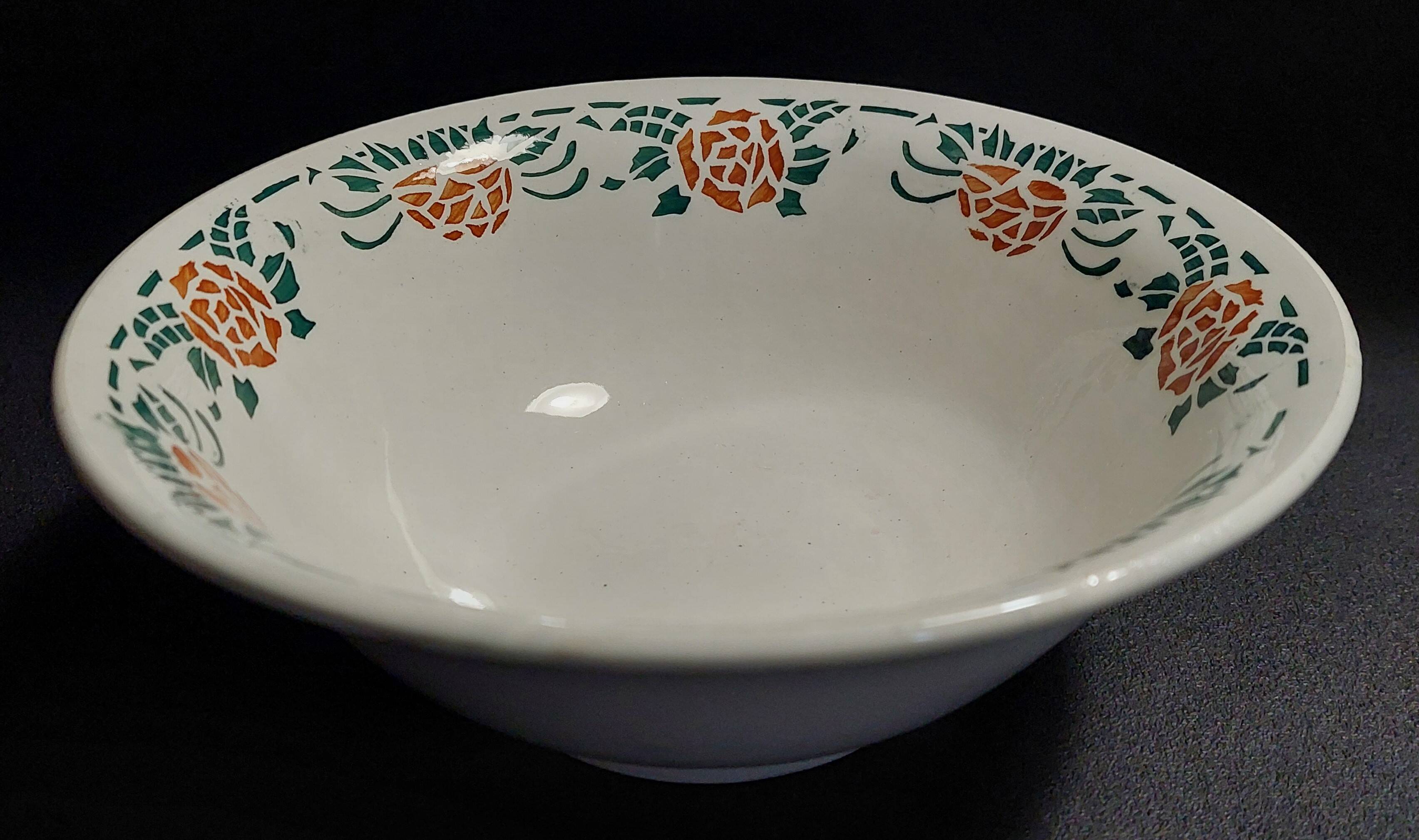 Salad bowl in earthenware, new earthenware factory Givors, Roxanne art deco decor