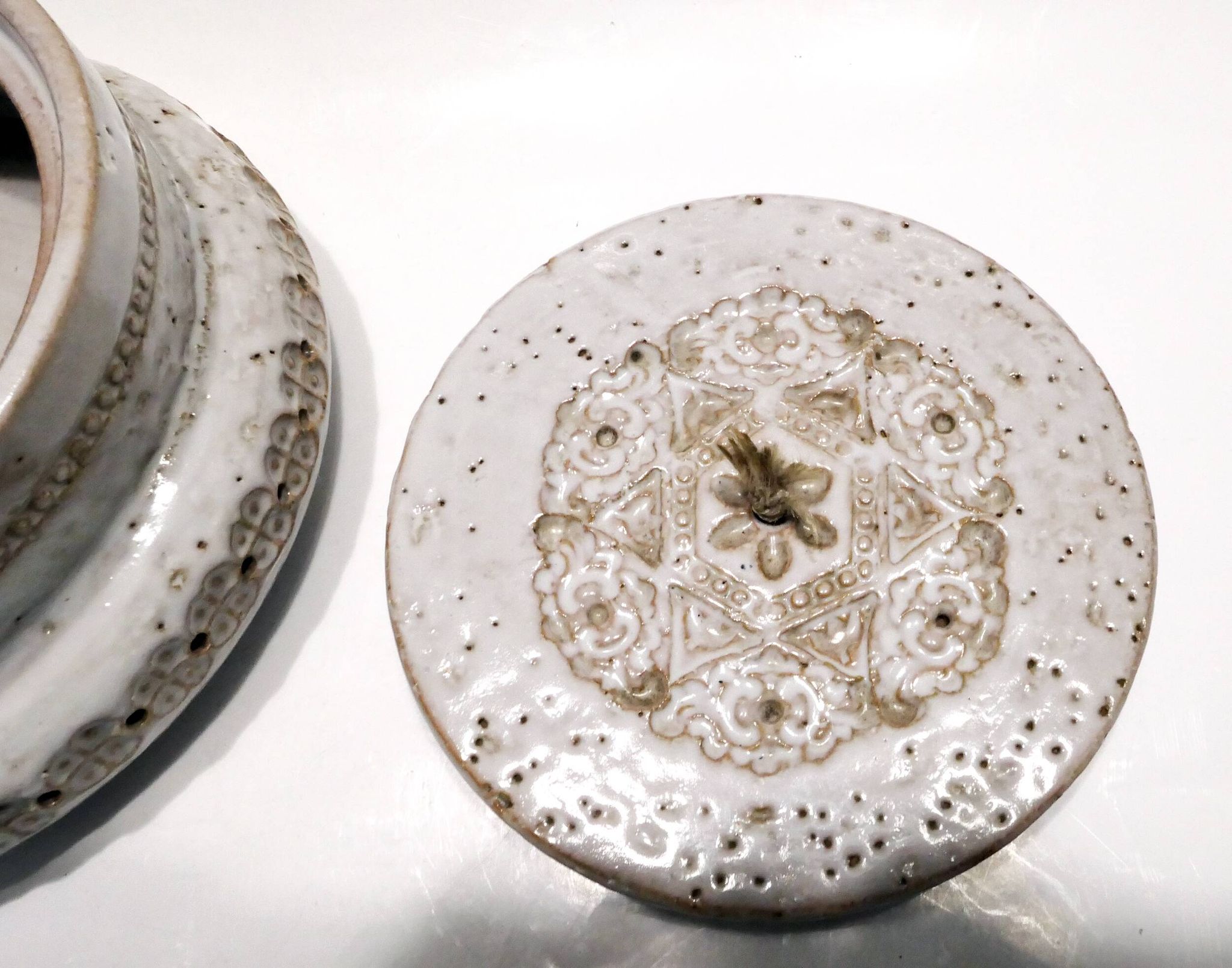 Rare boîte ou bonbonnière en céramique par Aldo Londi pour Bitossi 1960.