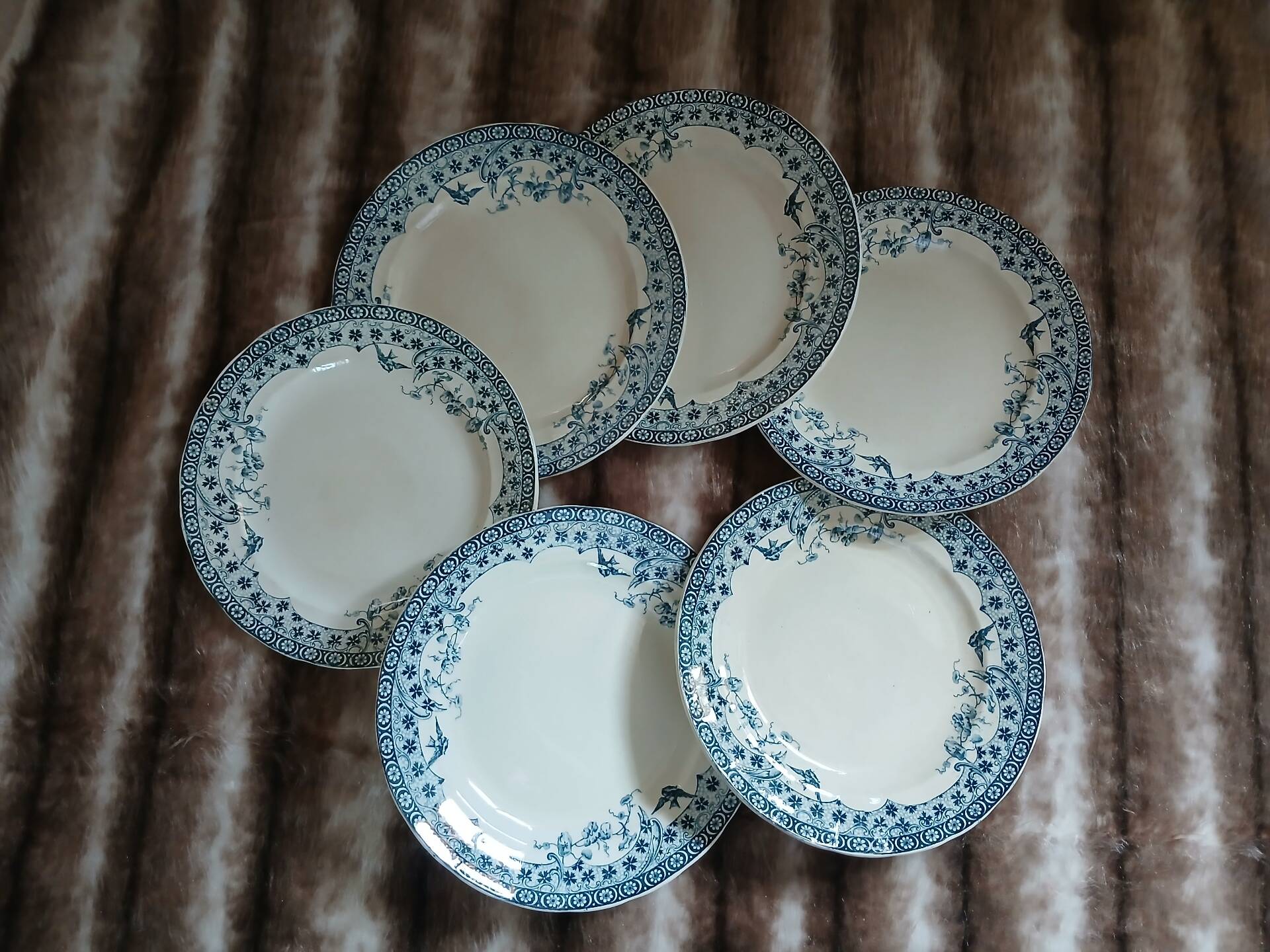 6 antique flat plates in ironstone