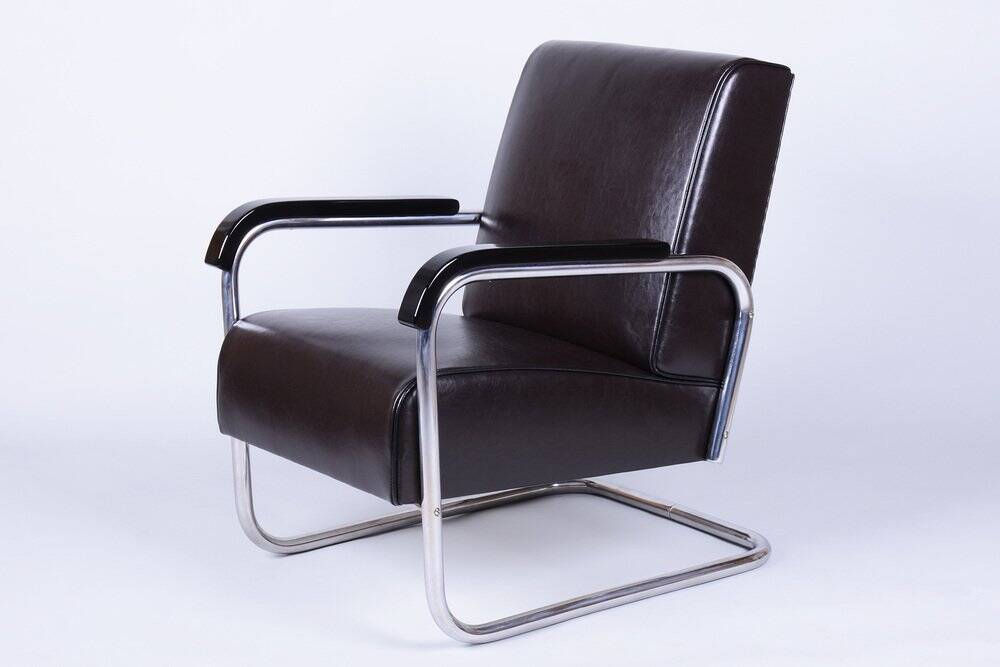 Bauhaus Armchair in Chrome and Leather from Hynek Gottwald, Czech, 1930s