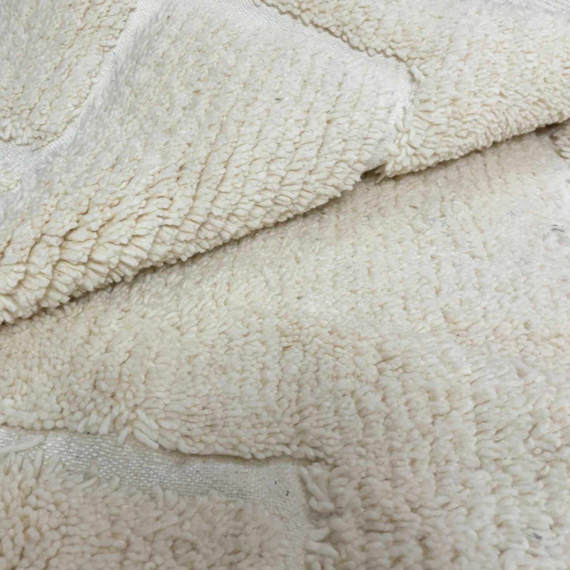 Ecru Beni Ouarain Berber Rug