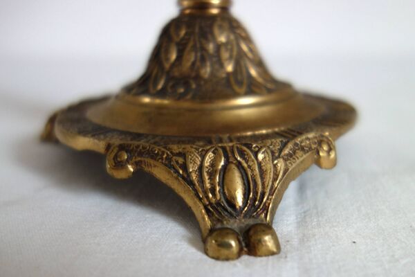 Paire de chandeliers chérubins en bronze doré début xxème