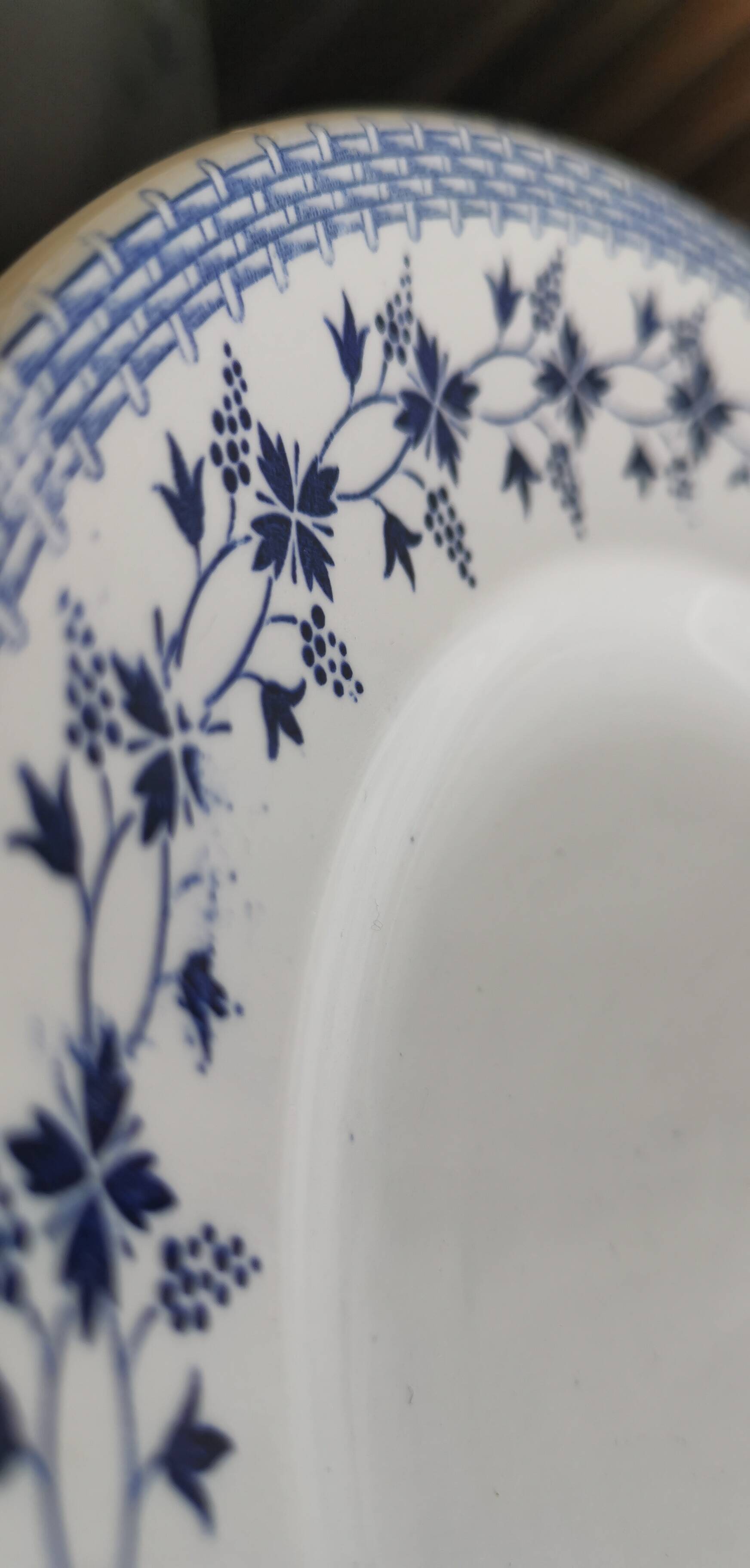 6 assiettes anciennes dépareillées bleues et blanches, St Amand, Moulin des Loups