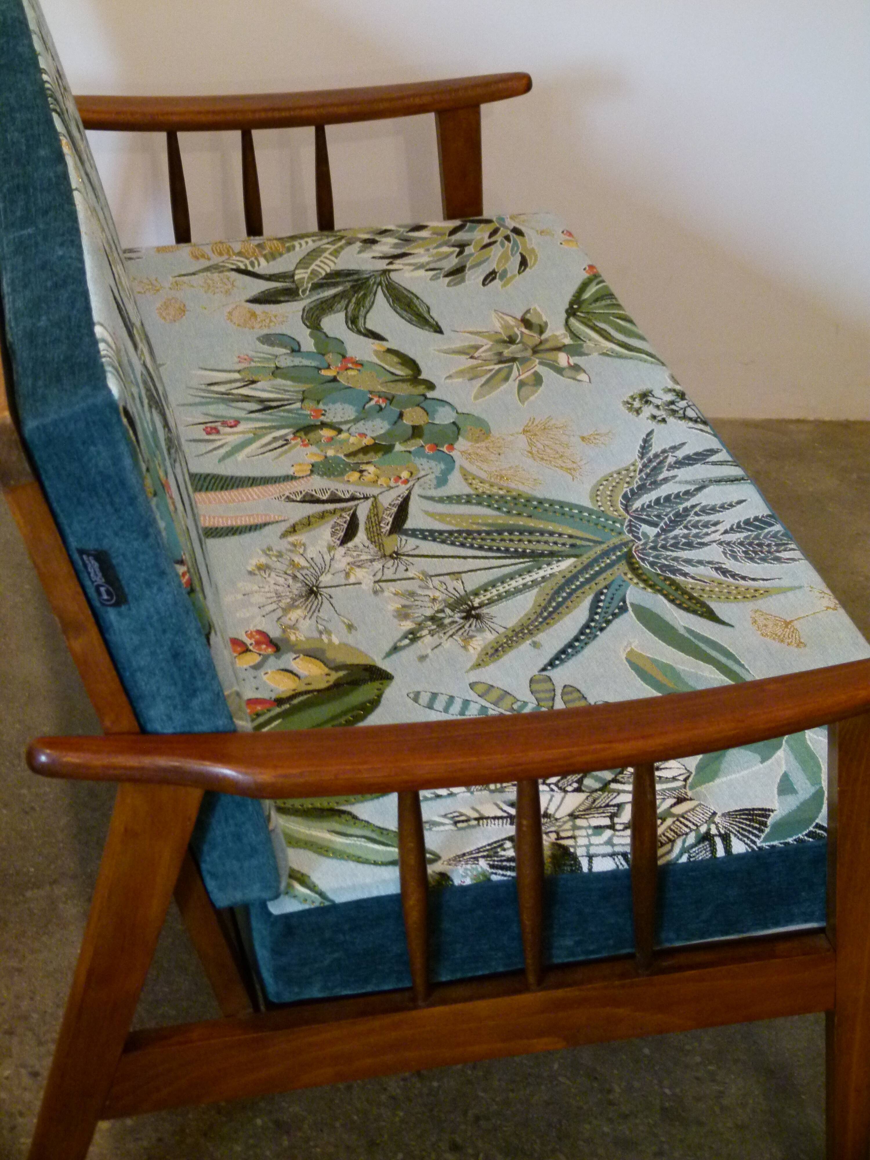 Scandinavian bench year 60