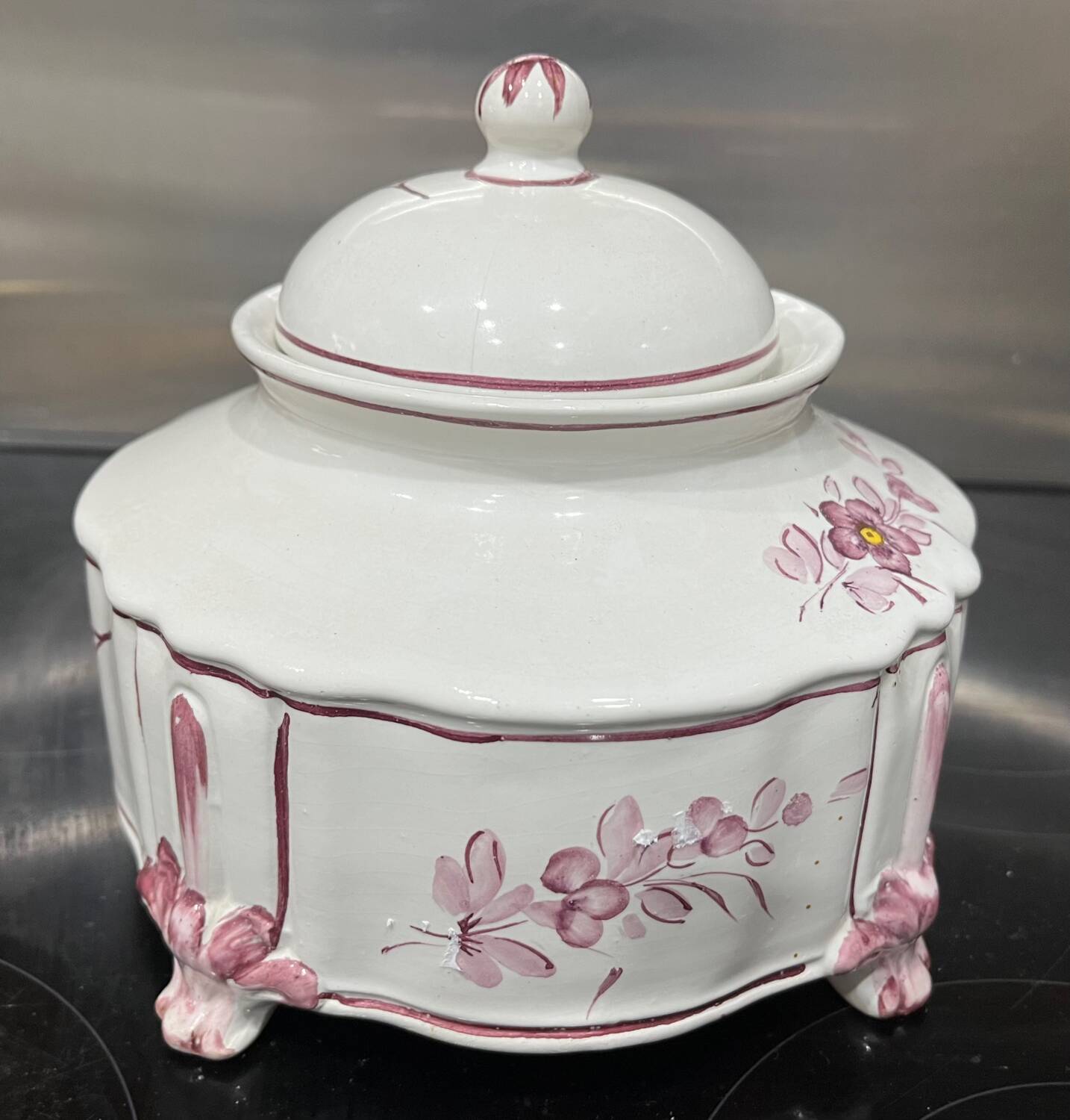 Candy box or covered earthenware pot