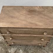 Small Bauhaus vintage chest of drawers from the 1960s.