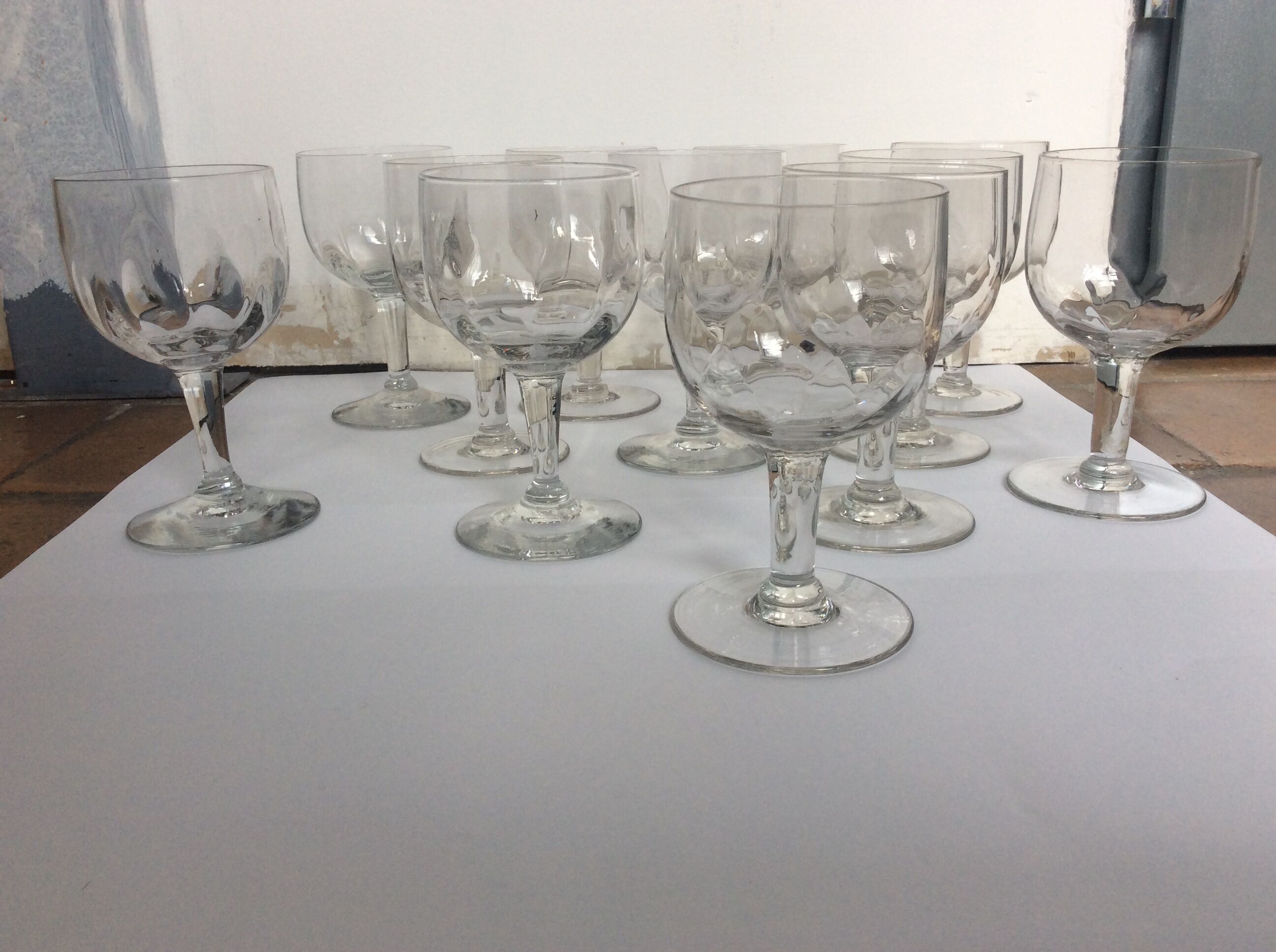 12 vintage foot glasses