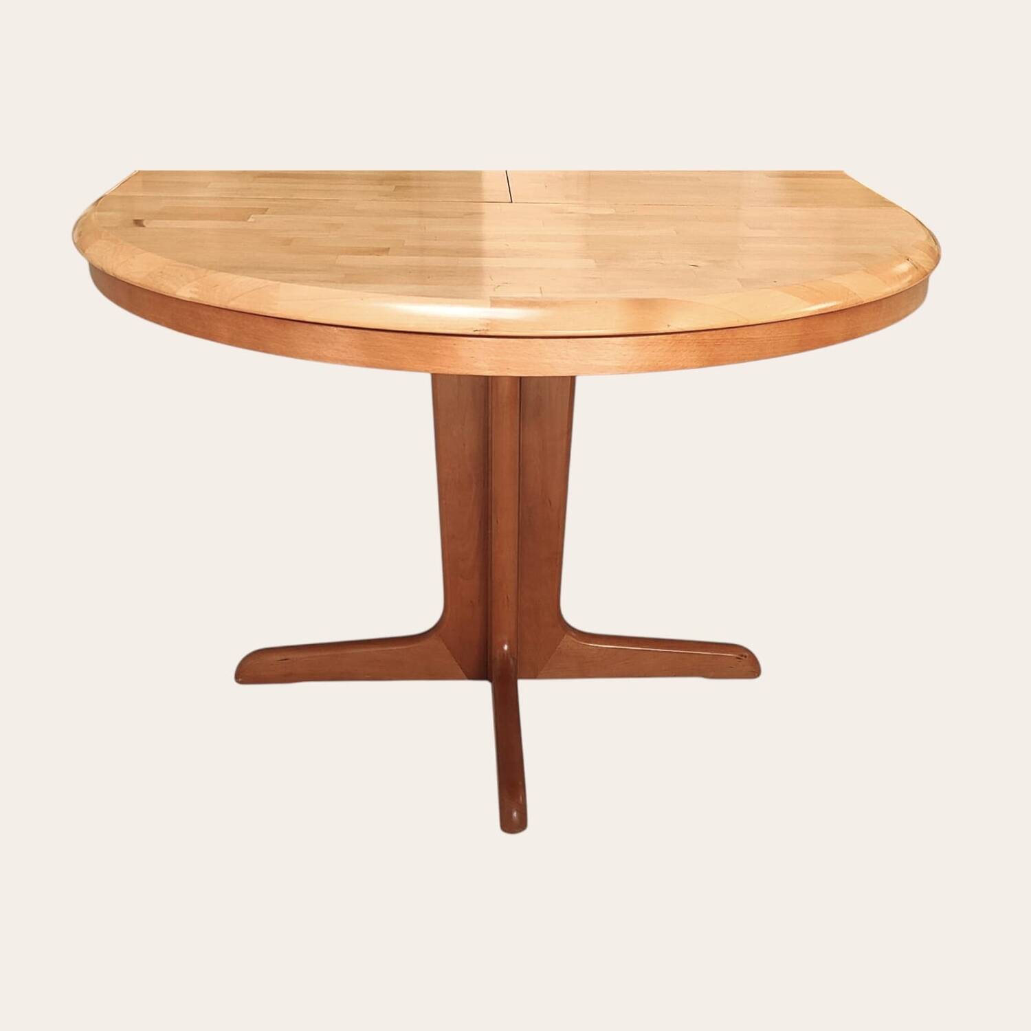 Extendable dining table, 70s