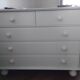 White lacquered chest of drawers