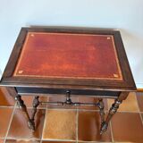 Desk table