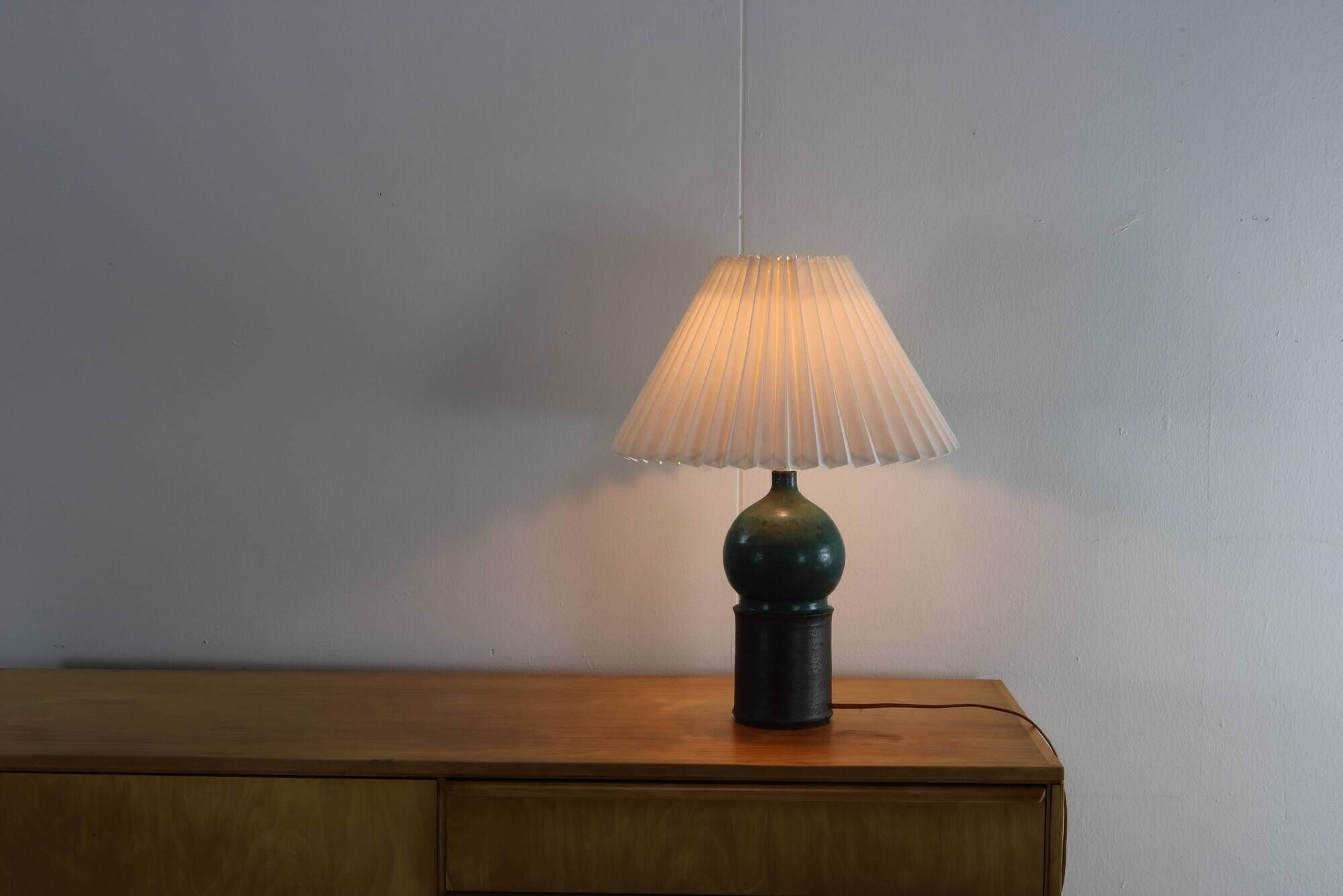 Sixties danish design ceramic tablelamp by Marianne Starck