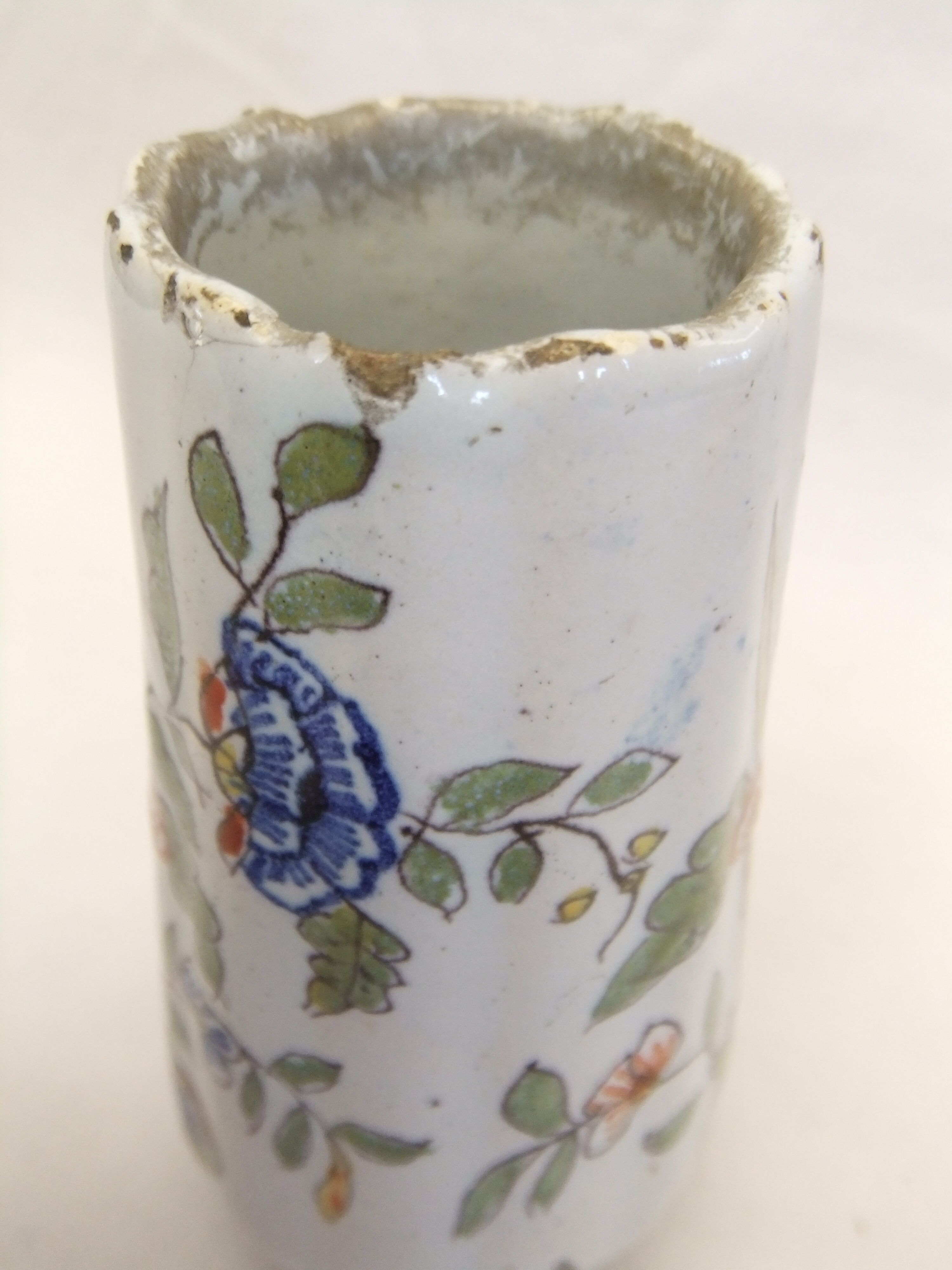 Vase Desvres Fourmaintraux Rouen Molicorne cornucopia of plenty