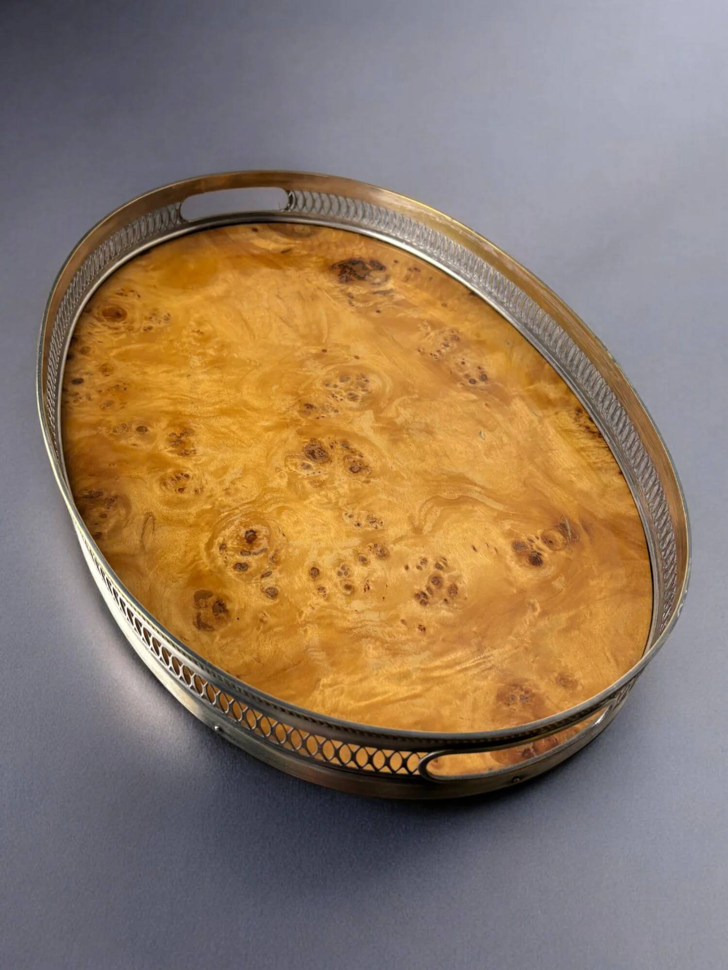 Aldo Tura style tray in Lucite burl wood, Italy, circa 1970s