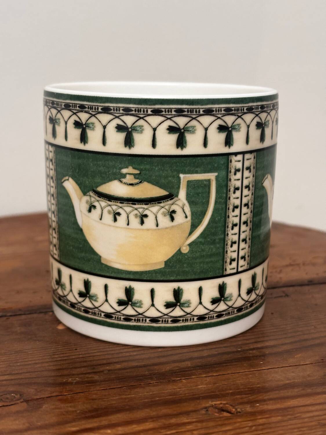 Wedgwood Green teapot mug