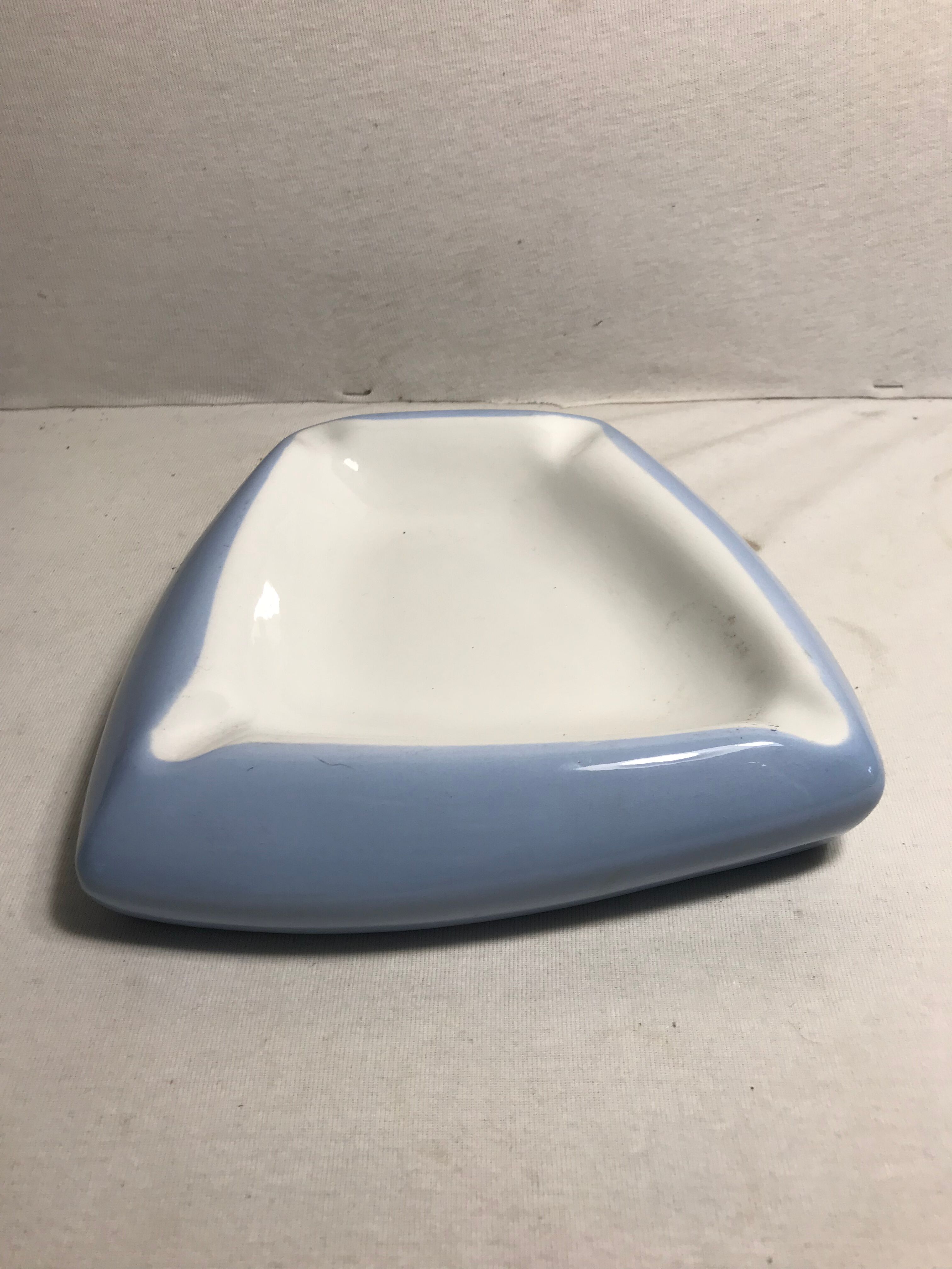 Old ashtray ceramic glazed large model white & blue vintage