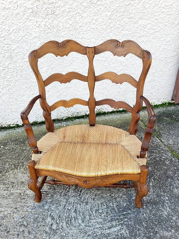 Provencal double armchair with woven rush in walnut