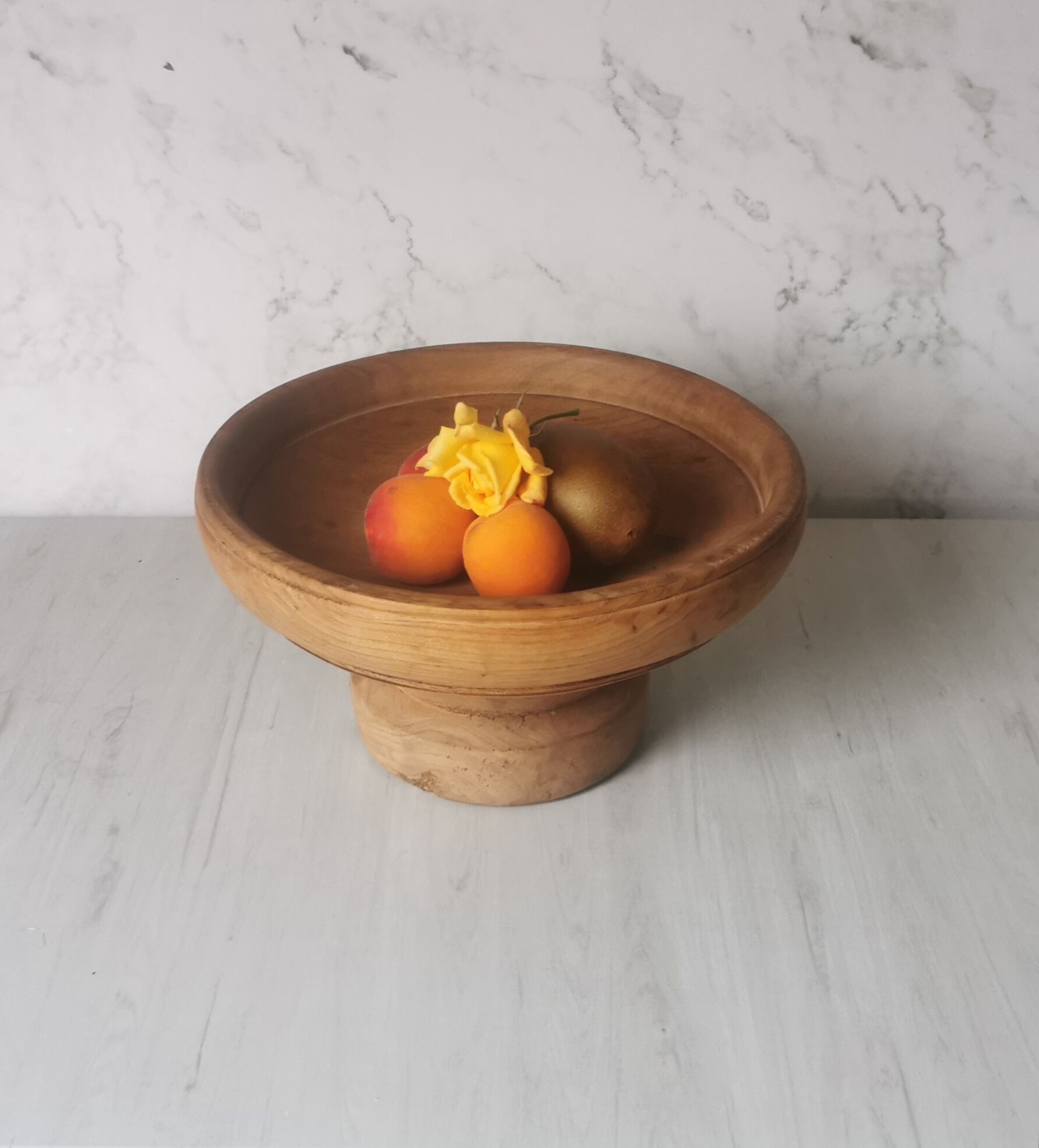 Compotier elm carved wood