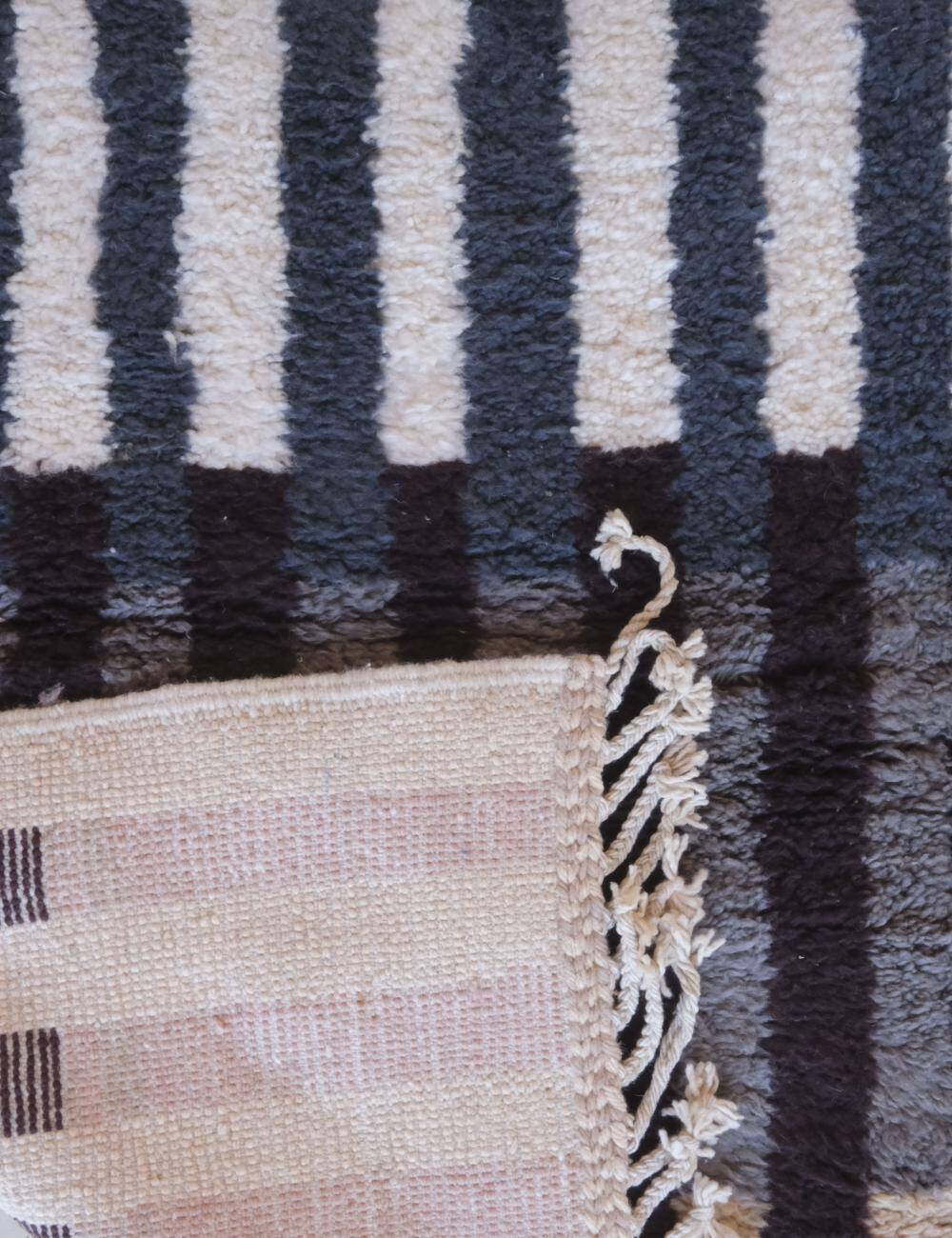Tapis Contemporain à Rayure - 300 x 253 cm