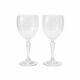 Une paire de verres à vin gravés en cristal