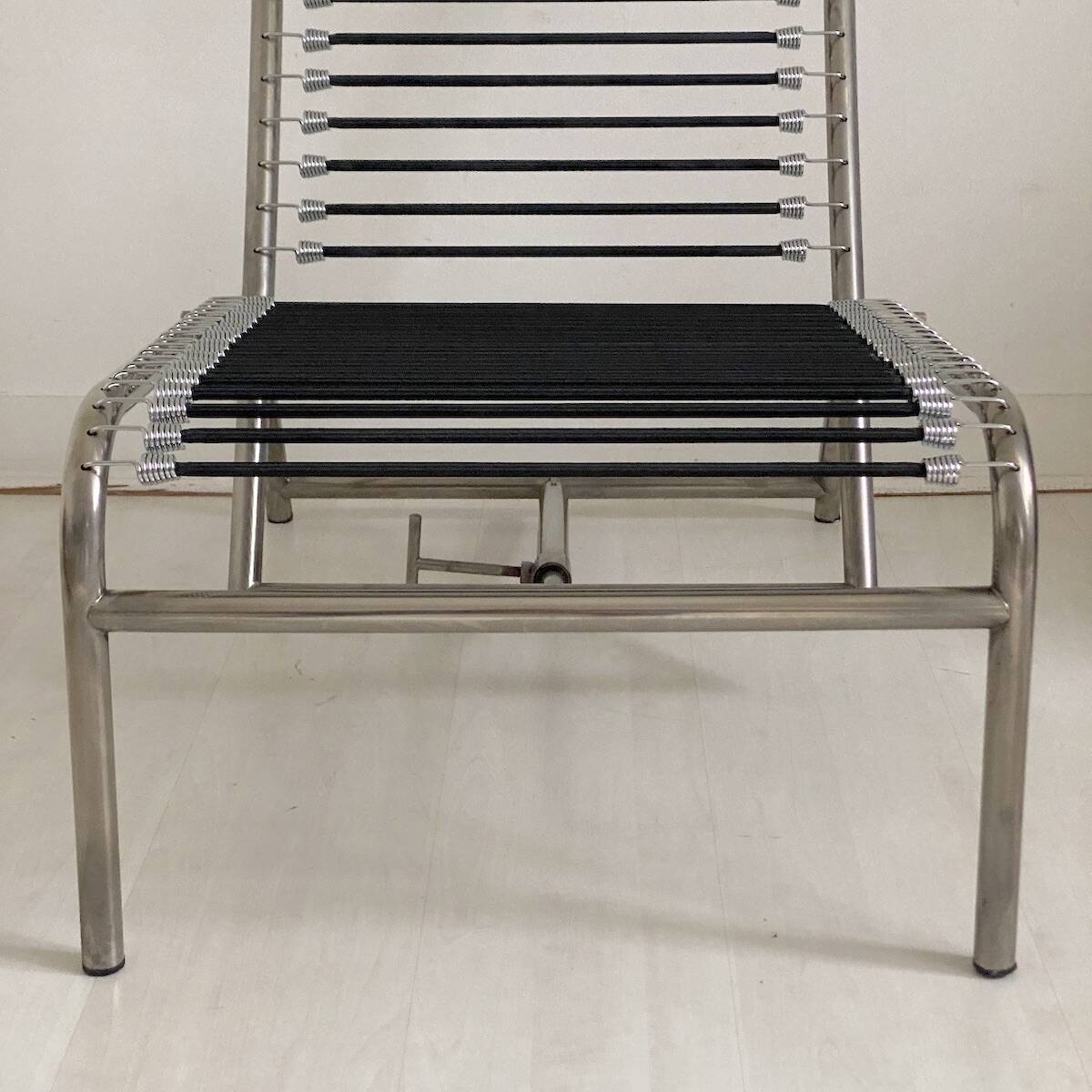 Chaise Longue "sandow chair", Design René Herbst for Ecart International
