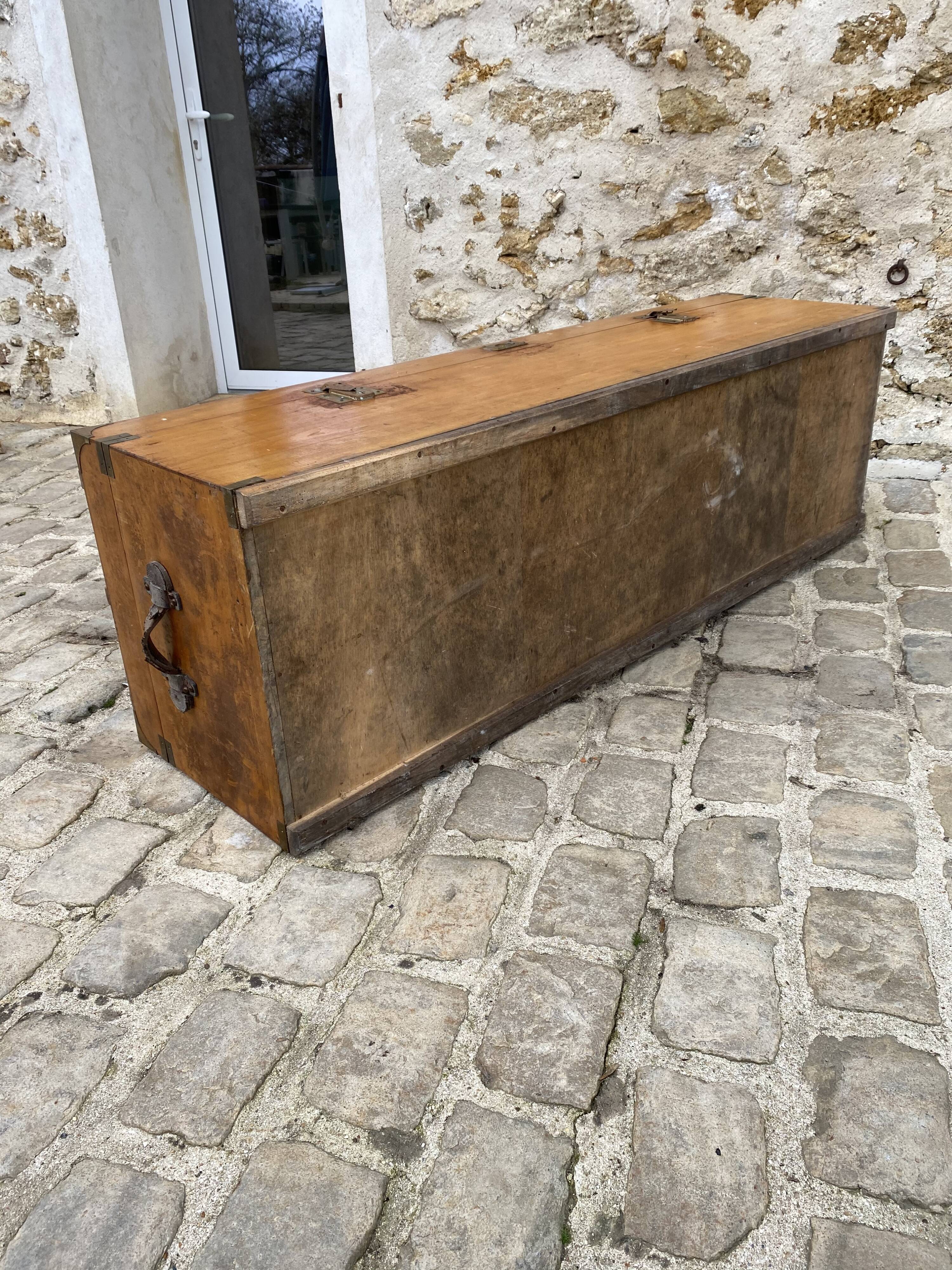 Huge boat cabin trunk
