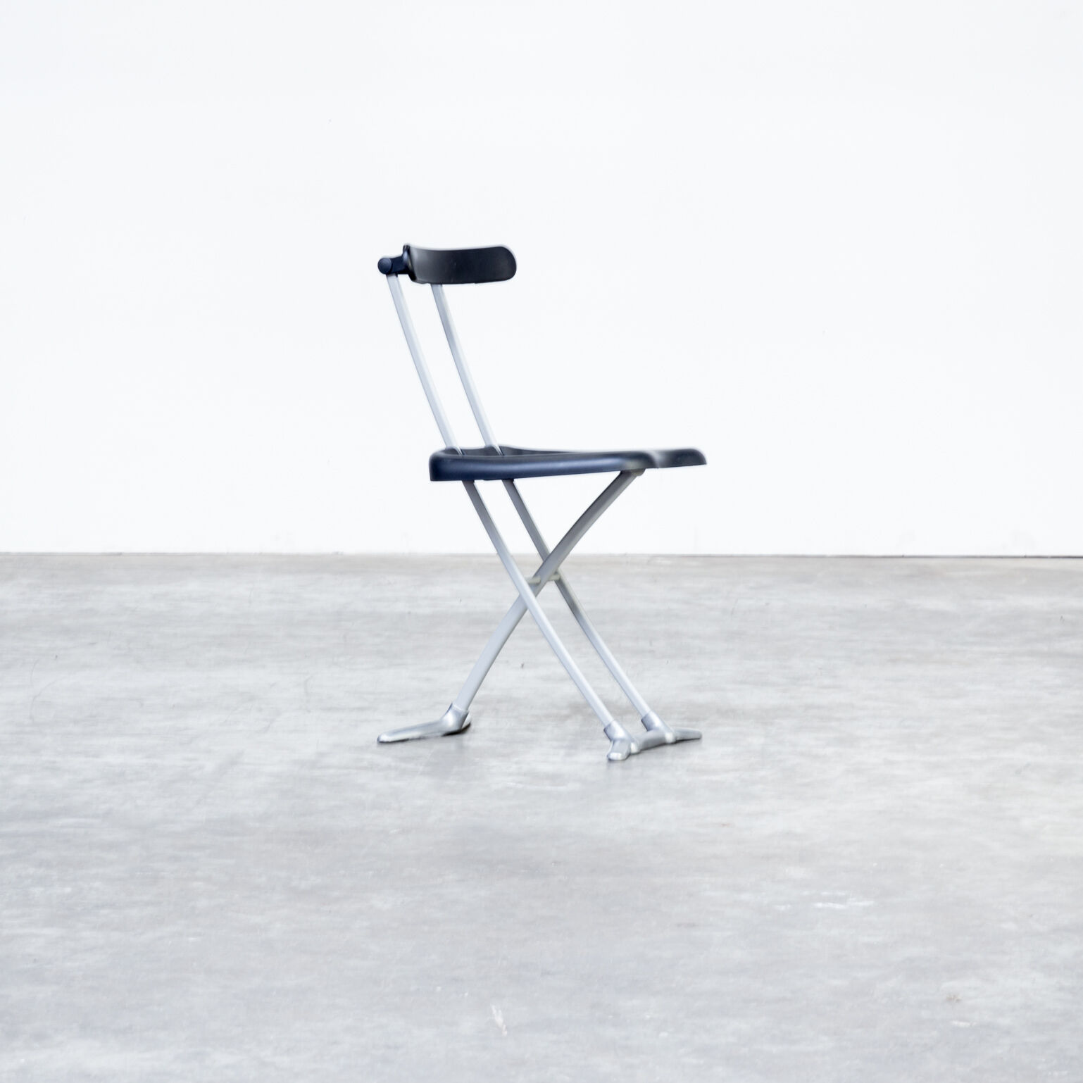90 s Toshiyuki Kita "rondine" folding chair for Magis