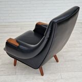 1970s, Danish design by Henry Walter Klein for Bramin Møbler, armchair in original good condition.