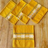 4 serviettes de table vintage
