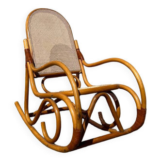 Rocking-chair style Thonet en bois de hêtre courbé et cannage vintage