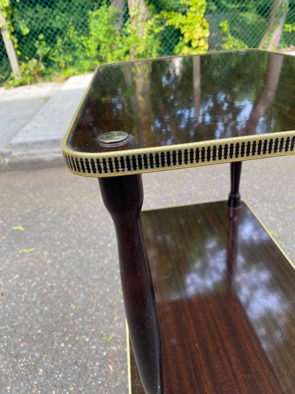 Desserte vintage palissandre double plateau doré sur roulettes 71cm