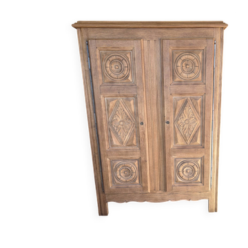 Armoire en chêne 