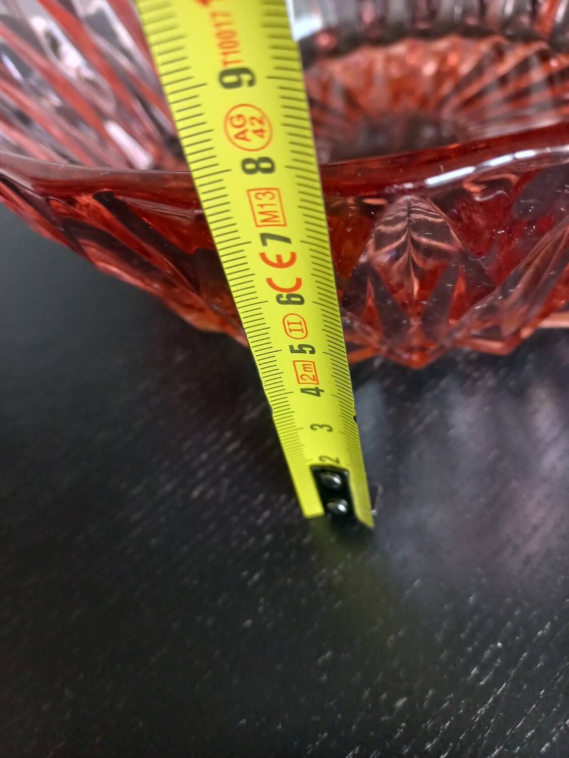 Chiseled pink glass salad bowl